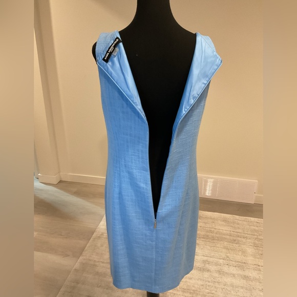 KARL LAGERFELD Paris Shift Dress in a Light Blue Tweed. - Picture 5 of 11